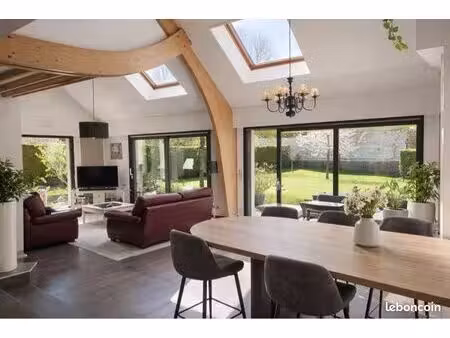 maison 6 pièces 185 m2