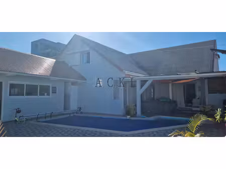 vente maison 11 pièces 309 m² petite-île (97429)