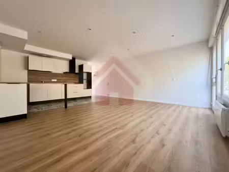 appartement 2 pièces - 57m² - parking - dourdan