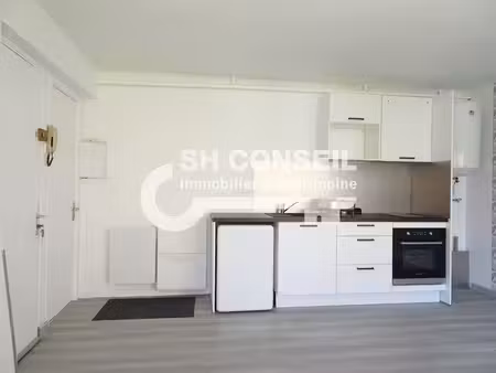 t2 - meublé avec parking - 33m2 - orléans