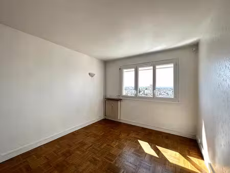 appartement t1 31.31 m2 - secteur av de laon