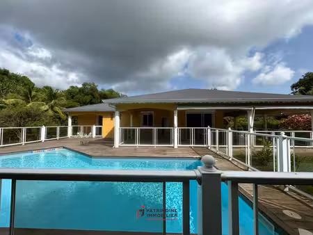 villa t6 aux abymes