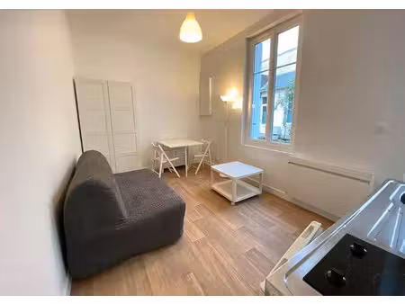 location meublée appartement 1 pièce 15 m² à nantes (44000)  500 €