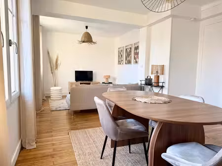 location meublée appartement 2 pièces 60 m² à nantes (44000)  1 190 €