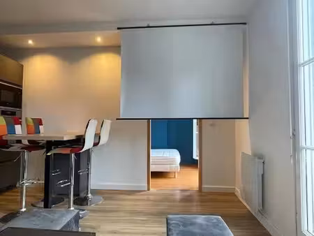 location meublée appartement 3 pièces 45 m² à nantes (44000)  1 169 €