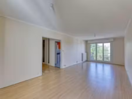 vente appartement 4 pièces à nantes pont du cens - petit port (44000) : à vendre 4 pièces 