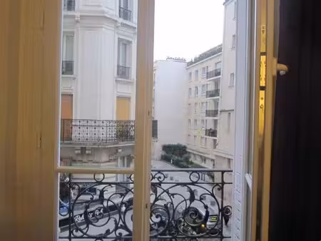 location meublée appartement 2 pièces 25 m² à paris 5ème (75005)  1 300 €