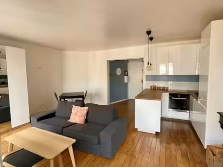 location meublée appartement 2 pièces 42 m² à paris 17ème (75017)  1 720 €