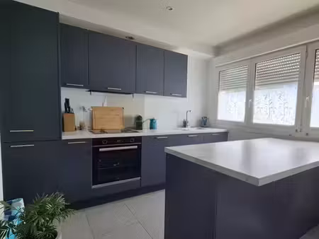 vente appartement 4 pièces 88 m² à saint-sulpice (81370)  200 000 €