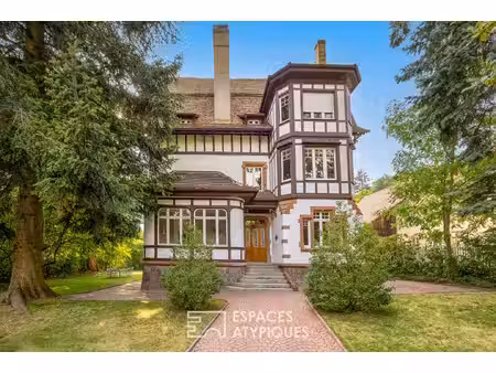 elégante maison de maîtres aux volumes généreux