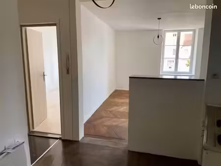 appartement non meublé 500 cc - centre-ville