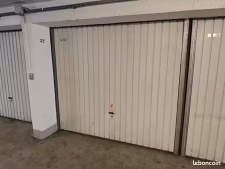 garage/box 10 m² poitiers