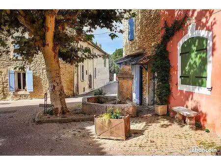 terrain 1 440 m² cabrieres d avignon