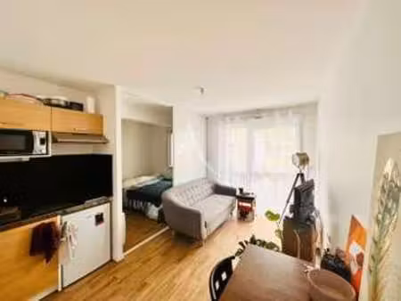 location appartement t1 meublé à la roche-sur-yon (85000) : à louer t1 meublé / 26m² la ro