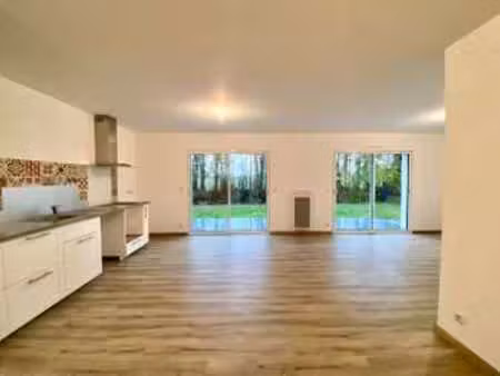 location maison au fenouiller (85800) : à louer / 84m² le fenouiller