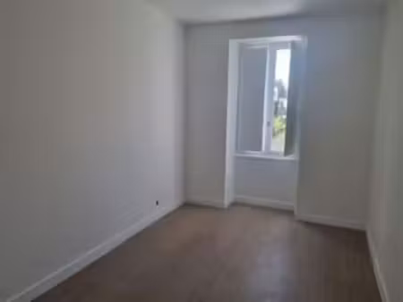 location appartement 2 pièces à quimper centre - rosmadec - gare (29000) : à louer 2 pièce