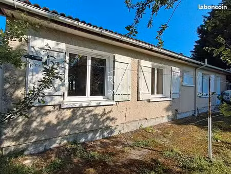 maison 5 pièces 93 m²
