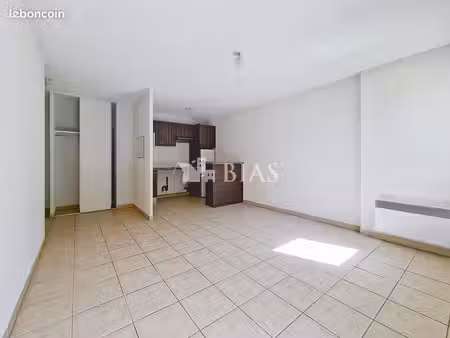 appartement 3 pièces 53 m²