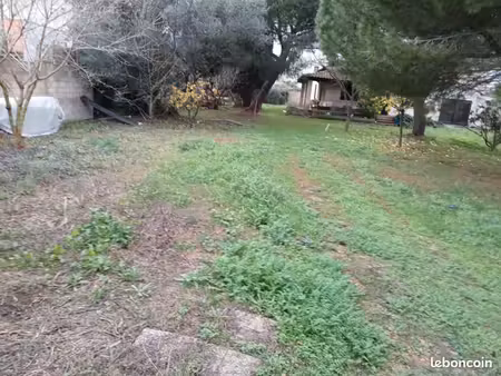 terrain 234 m² aimargues