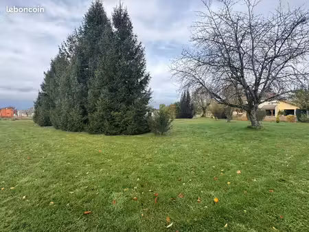 terrain 527 m² les abrets