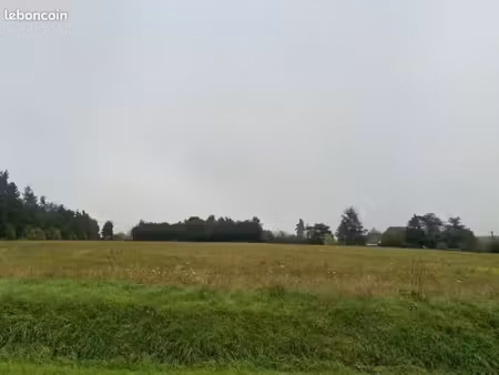 terrain 396 m² mettray