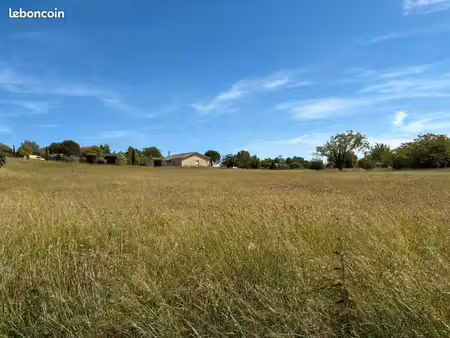 terrain 786 m² montpitol