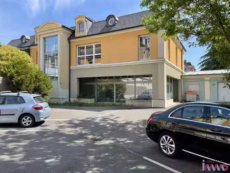 belfort centre local de 173m² + garage