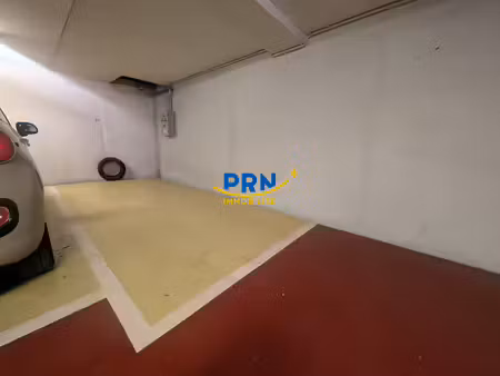 parc montsouris/rue de la cite universitaire/place de parking