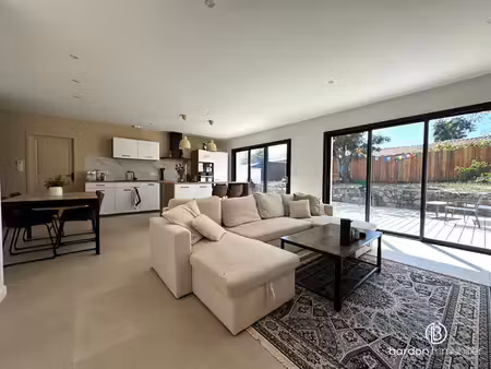 maison 5 pièces - 99 m² - belle maison neuve à la garnache
