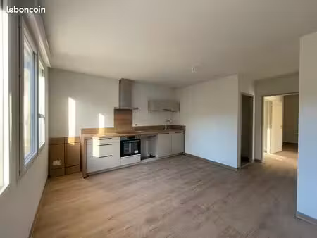 t3 neuf de 77m2 avec parking privé aux salvagess