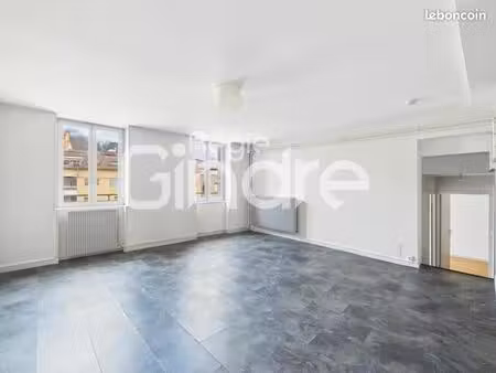 appartement 3 pièces 62 m²
