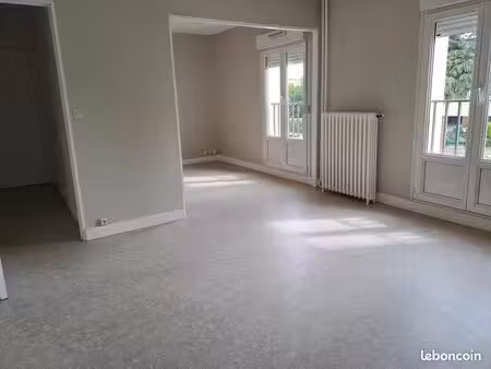 appartement 4 pièces 65 m²