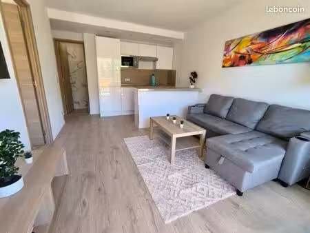 t2 - juan les pins - location - 9 mois