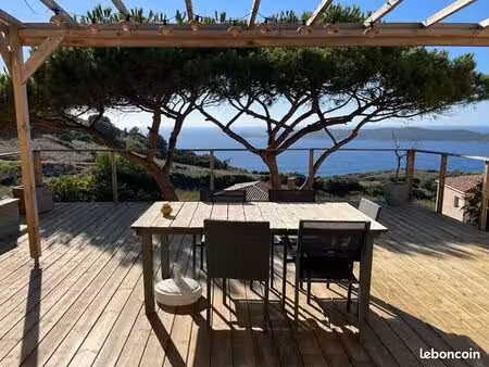 à l’année - appartement meublé avec grande terrasse et vue mer