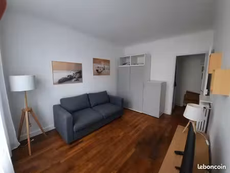studio meublé
