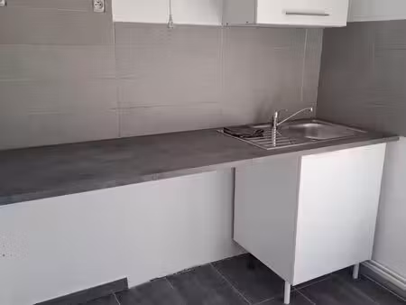 appartement f2 à louer les pavillons sous bois 800 euros
