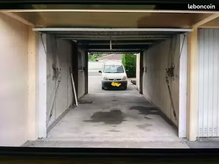 garage etraz - double accès