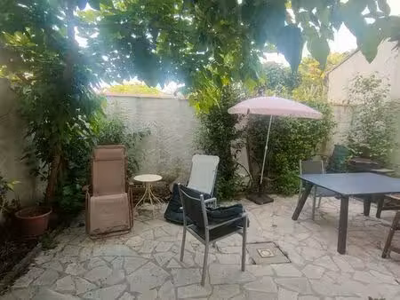 maison à victor hugo