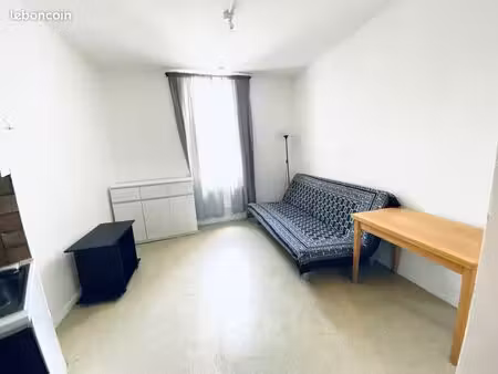 studio 1 pièce 20 m²