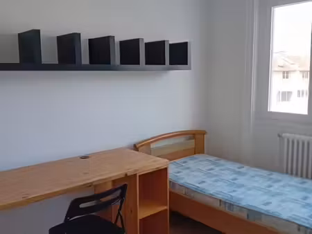 studio meublé près lycée du parc
