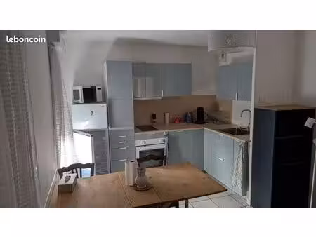 t2meublé 38 m2 refait à neuf rue villon lyon 8