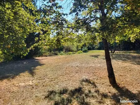 superbe appartement dans villa t2 de 90 m² sur 7 00 m² de terrain
