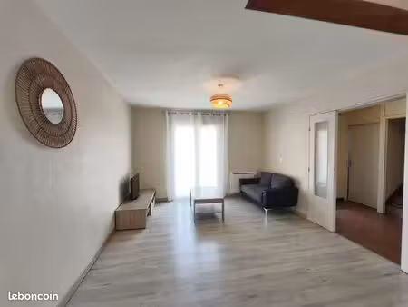 maison t3 meublée avec jardin – 82 m² habitables (109 m² au sol) – belleville sur loire