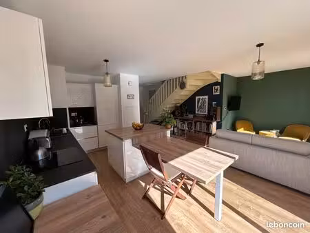 bail mobilité - maison 3 chamb 2 sdb 1 jardin