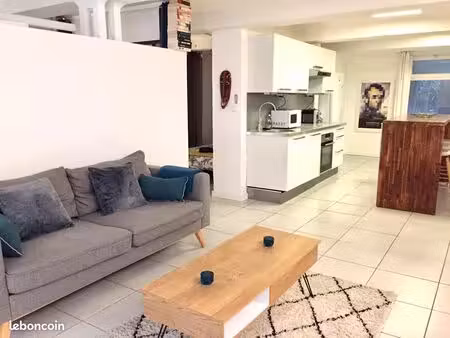 loft 3 pièces 64 m²