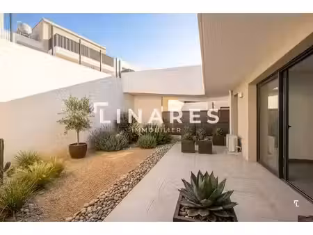 le domaine de bellepeire - appartement t2 de 43m² - terrasse - jardin de 30m2- box (sus) -