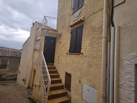 location maison 3 pièces 65 m² à allauch (13190)  910 €