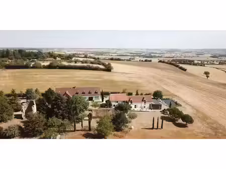 propriété avec piscine et jardin cosne peripherie - cosne-cours-sur-loire (58)