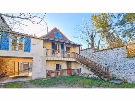 immeuble de rapport sauveterre de bearn (64)