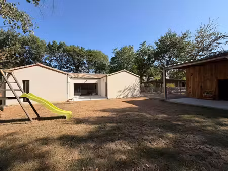 aizenay (85)- calme absolu - villa contemporaine 2024 grand confort 4 chambres avec garage